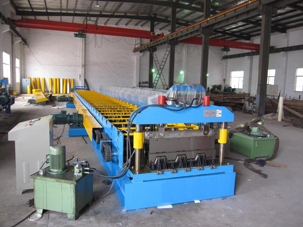 Hangzhou New Yibo Floor Decking Plates Cold Roll Forming Machine