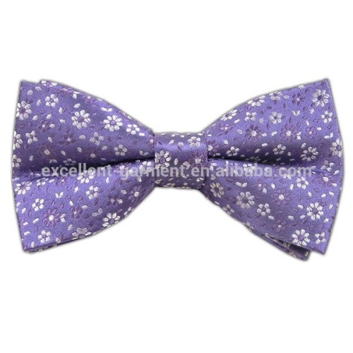100% silk woven bowtie with fashion pattern