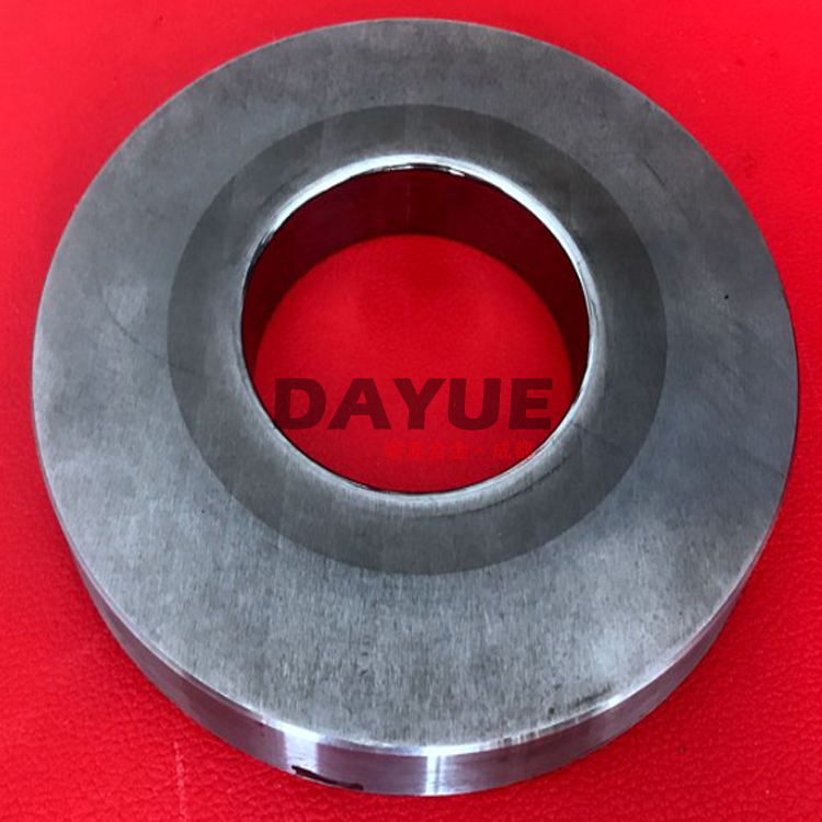 Tungsten Carbide Tools for Molds and Dies Production