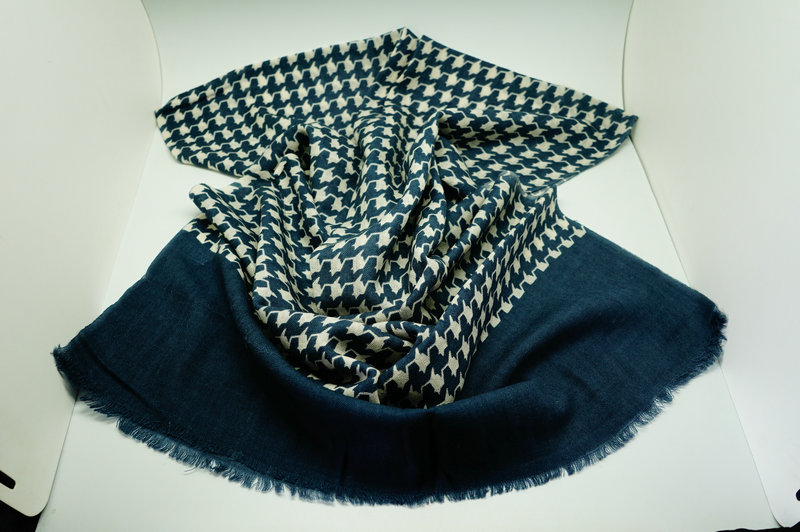 Printed Wool Scarf Yf 2013 822