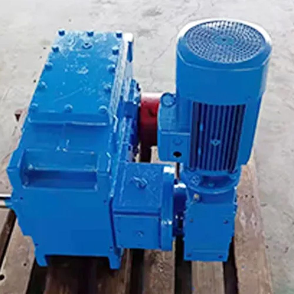 Elevator for building materials industry