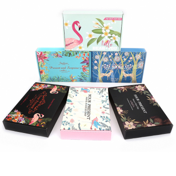 Flamingo pattern corrugated shipping box