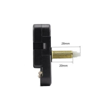 Chinese AA Battery Powered Wall Clock Movement with 28mm Shaft