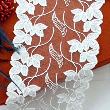 New fashion cotton embroidery designs lace trimming fabric with mesh for wedding dress