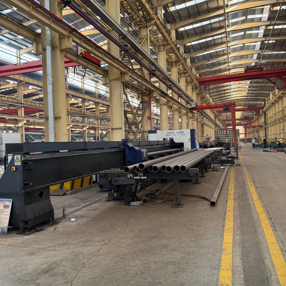 Laser Pipe Cutting Machine