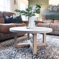 Hellgrau eleganter warmer Beton Couchtisch