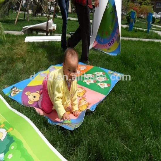 Non-toxic children anti-skid playing mat