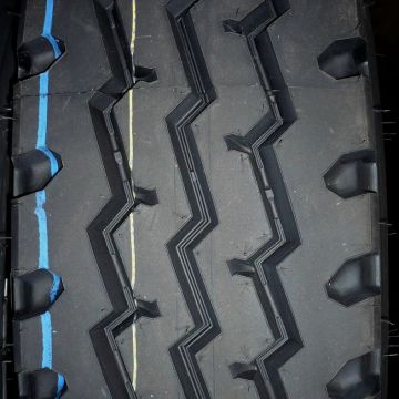 China ROCKSTONE 8.25R16LT All Steel Radial Truck Tyre Factory