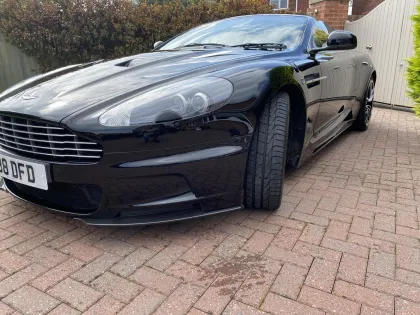Aston Martin DBS Front Splitter Lip - Carbon Fiber