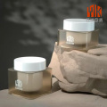 Tarro de crema facial esmerilada de doble capa de PET