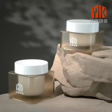 Tarro de crema facial esmerilada de doble capa de PET