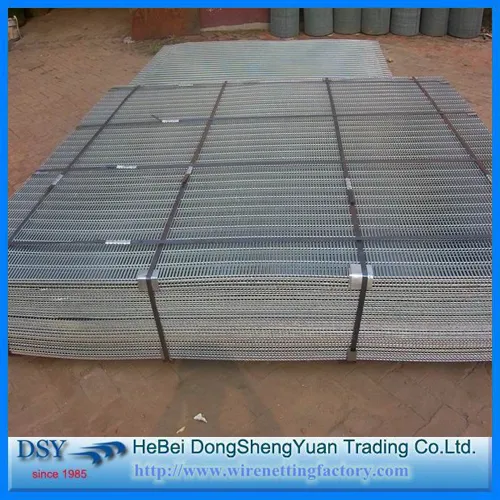 Galvanized Welded Wire Mesh Panels for Sale