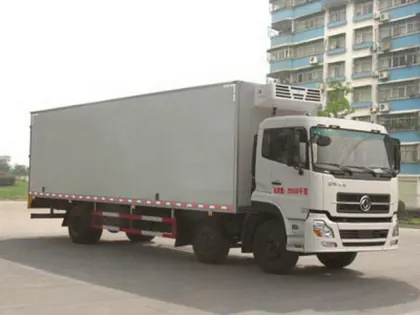 DONGFENG Tianlong Refrigerated Van Truck