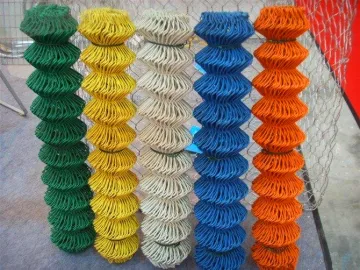 Chain link wire mesh roll