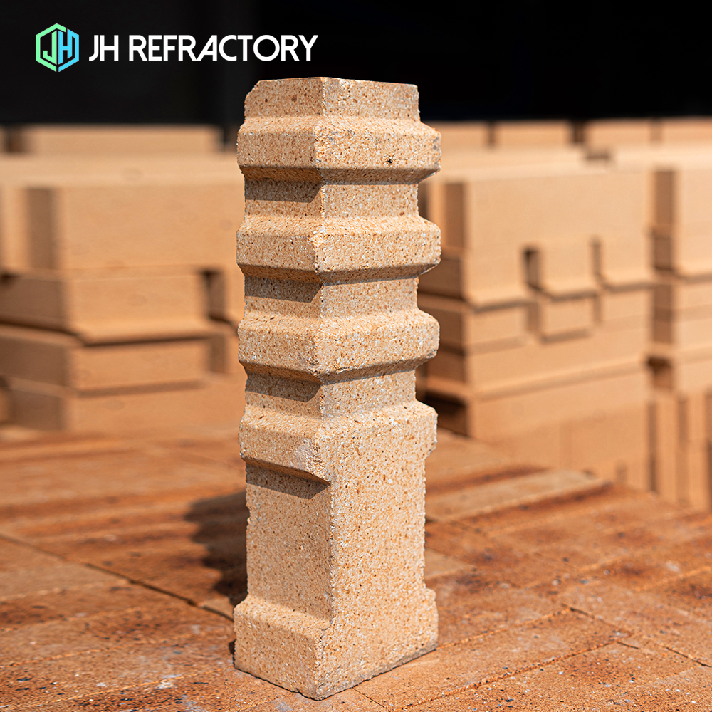 Refractory bricks Anchor bricks live action