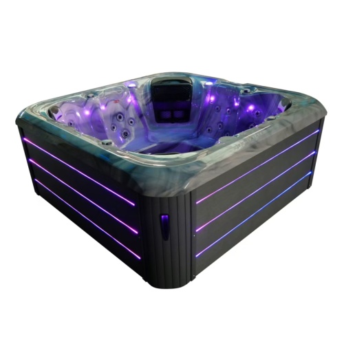7-8 Person whirlpool backyard hot tub