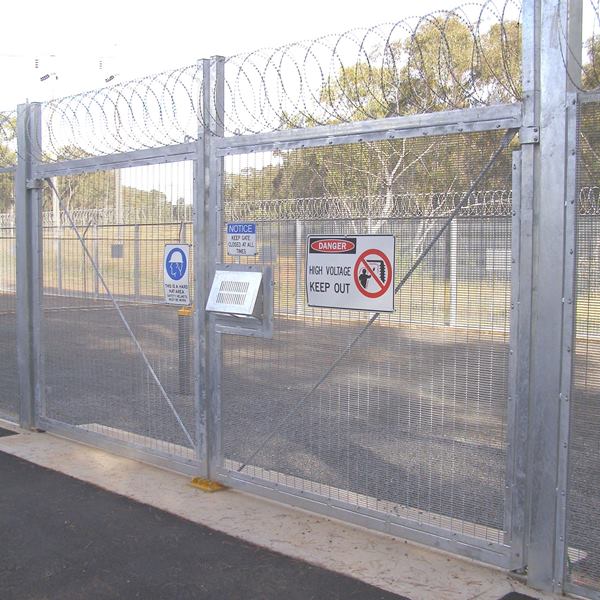 358 MESH FENCING GATE