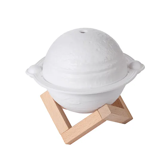 Compact 200ml Cool-Mist Humidifier for Home and Car with Aromatherapy