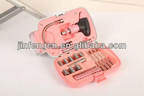 26pcs flashlight tool set with hand generator