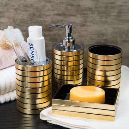 High Quality Gold Plastic Packaging Bottles