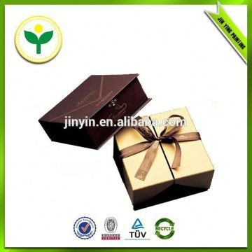New design custom-made paper gift boxes