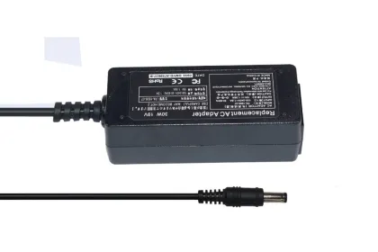 Mini Laptop Power Supply 19V 1.58A for Toshiba