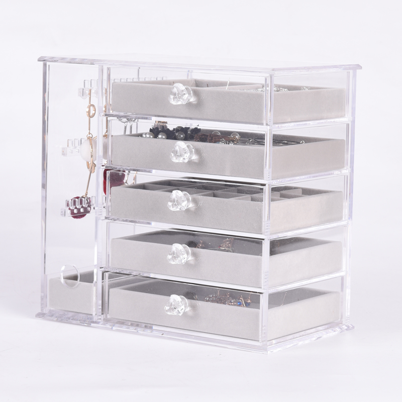 jewelry organizer