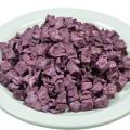 乾燥した紫色のポテトは、未調理の生のジャガイモ