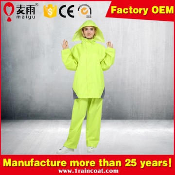 Maiyu durable polyester impermeable waterproof raincoat