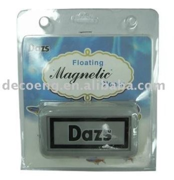 Aquarium magnetic cleaner