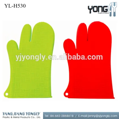 Heat protective cooking glove/silicone gloves