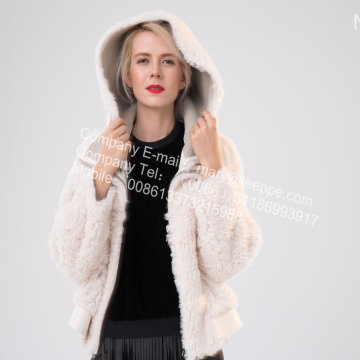 Lady Short Icelandic Lamb Fur Jacet