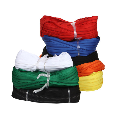 China Custom Long Chain Nylon Coil Zipper For Sale Factory