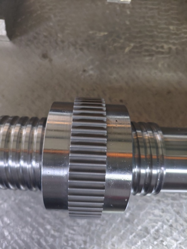 Hollow ball screws