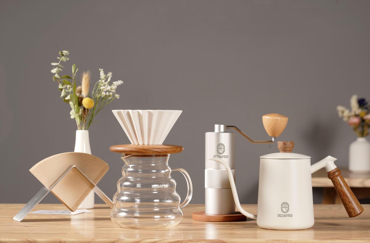 V60 pour over coffee set