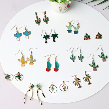 Creative Green Plant Cactus Coconut Tree Metal Pendant Earrings For Women Girls Fresh Bonsai Pop Element Fashion Design Jewelry