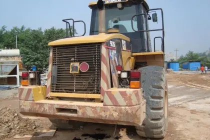 used caterpillar 962g loader