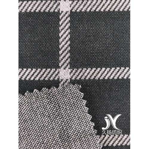 Tejido jacquard a cuadros negros