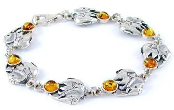 Elegant seeking for diamond bracelet with sterling silver plated