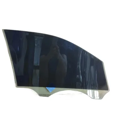 OEM95854251101 Porsche Cayenne Right Front Door Glass