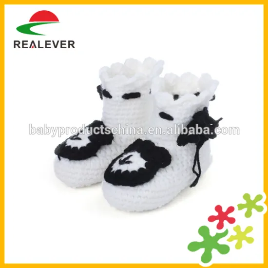Cheap wholesale shoes in china white crochet walking shoe baby shoes girl