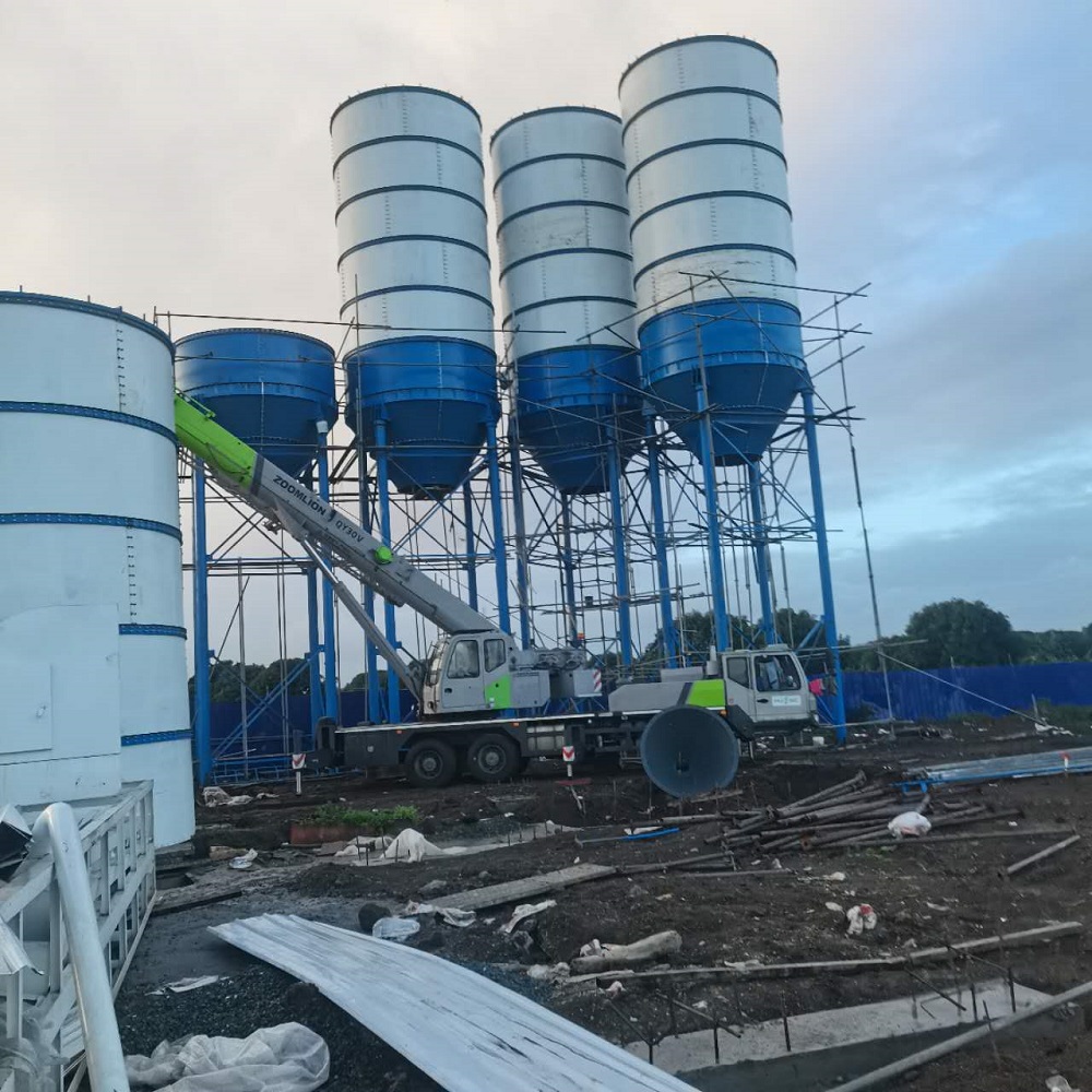 Vertical Bulk Cement Silo In Cement Plant