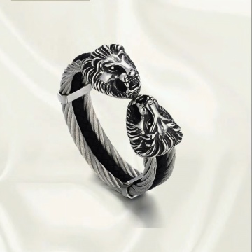 DADA Jewelry Stainless Steel Lion Head Bracelet