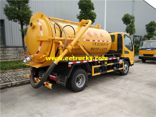 4500L Fecal Suction Tank Trucks