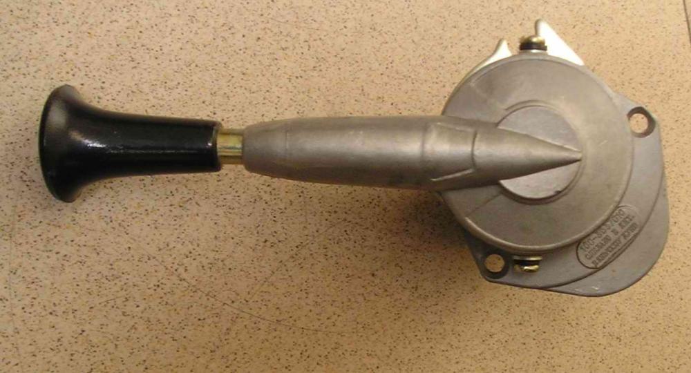Kamaz hand brake valve