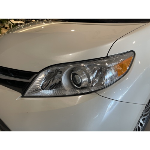 2015 Toyota Sienna 3.5L 2WD LE