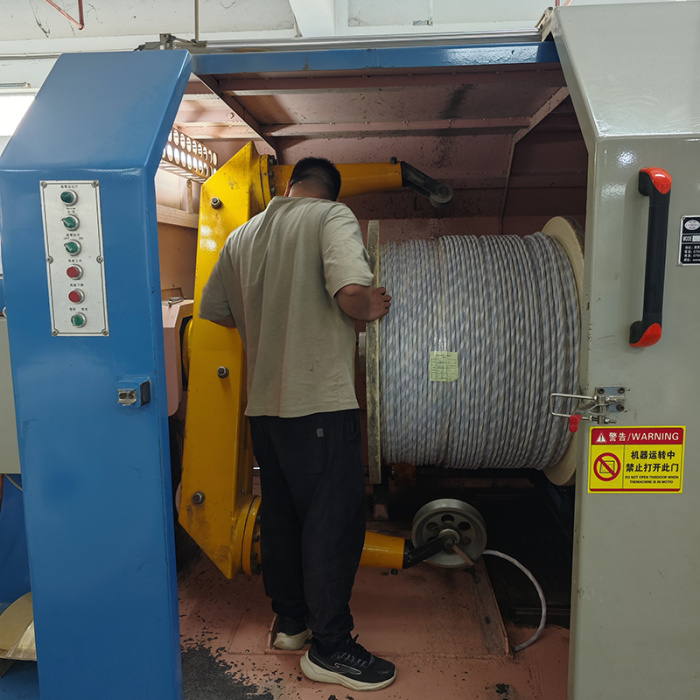 Máquina de torcedura única para voladizo de 1000 hilos