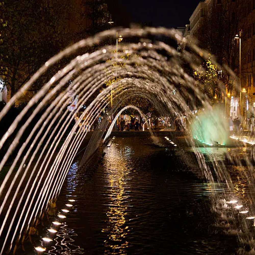 laminar flow fountain