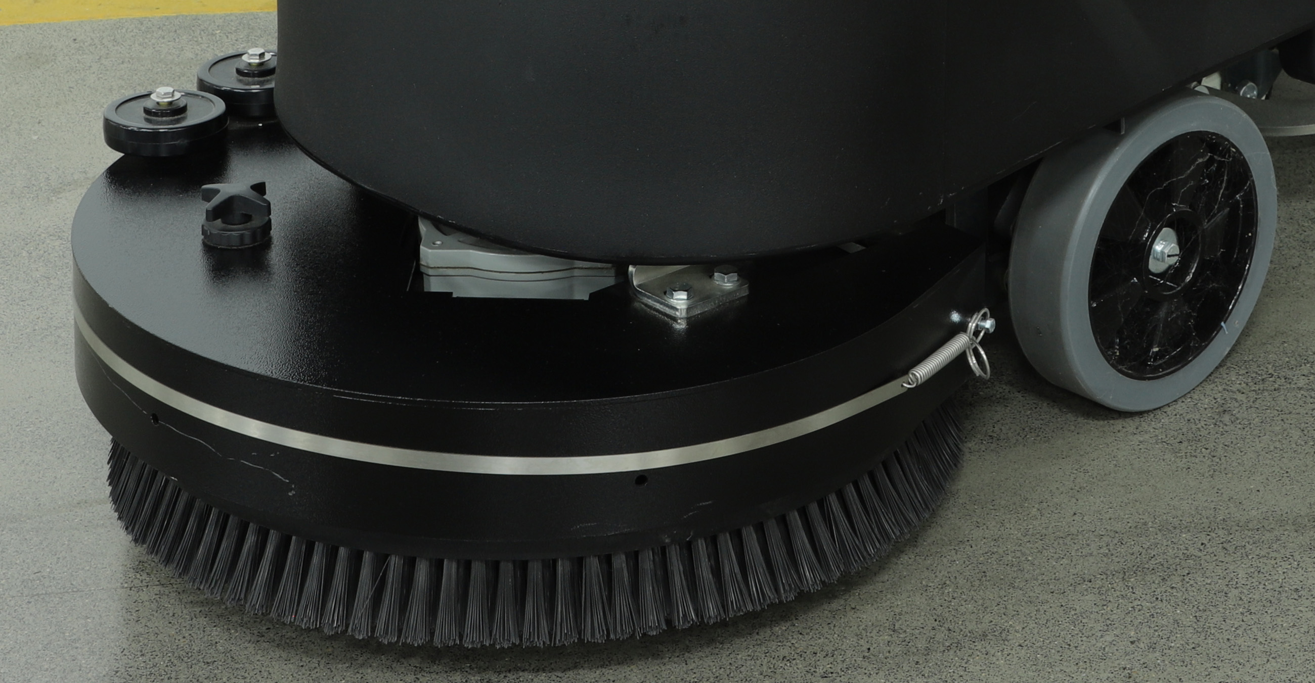 Walk-behind Scrubber Dryer