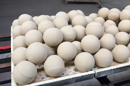 Microcrystalline Alumina Ceramic Grinding Ball 10-60mm